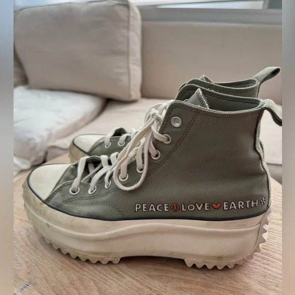 CONVERSE Run Star Hike Platform Floral Embroidery Lgt Field Surplus/Egret W11.5 - Picture 5 of 10